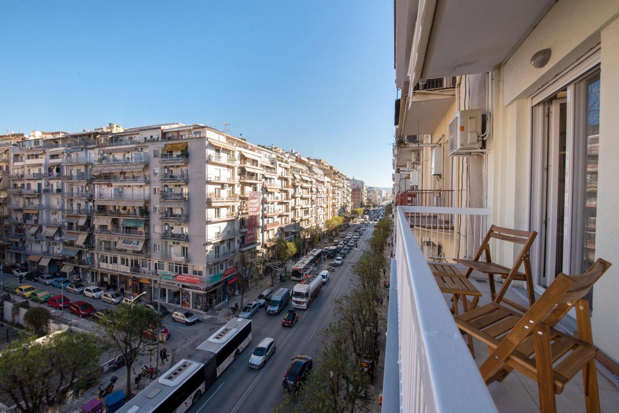 Tinker Bell By Halu! : Colorful Family Apt Thessalonique Extérieur photo